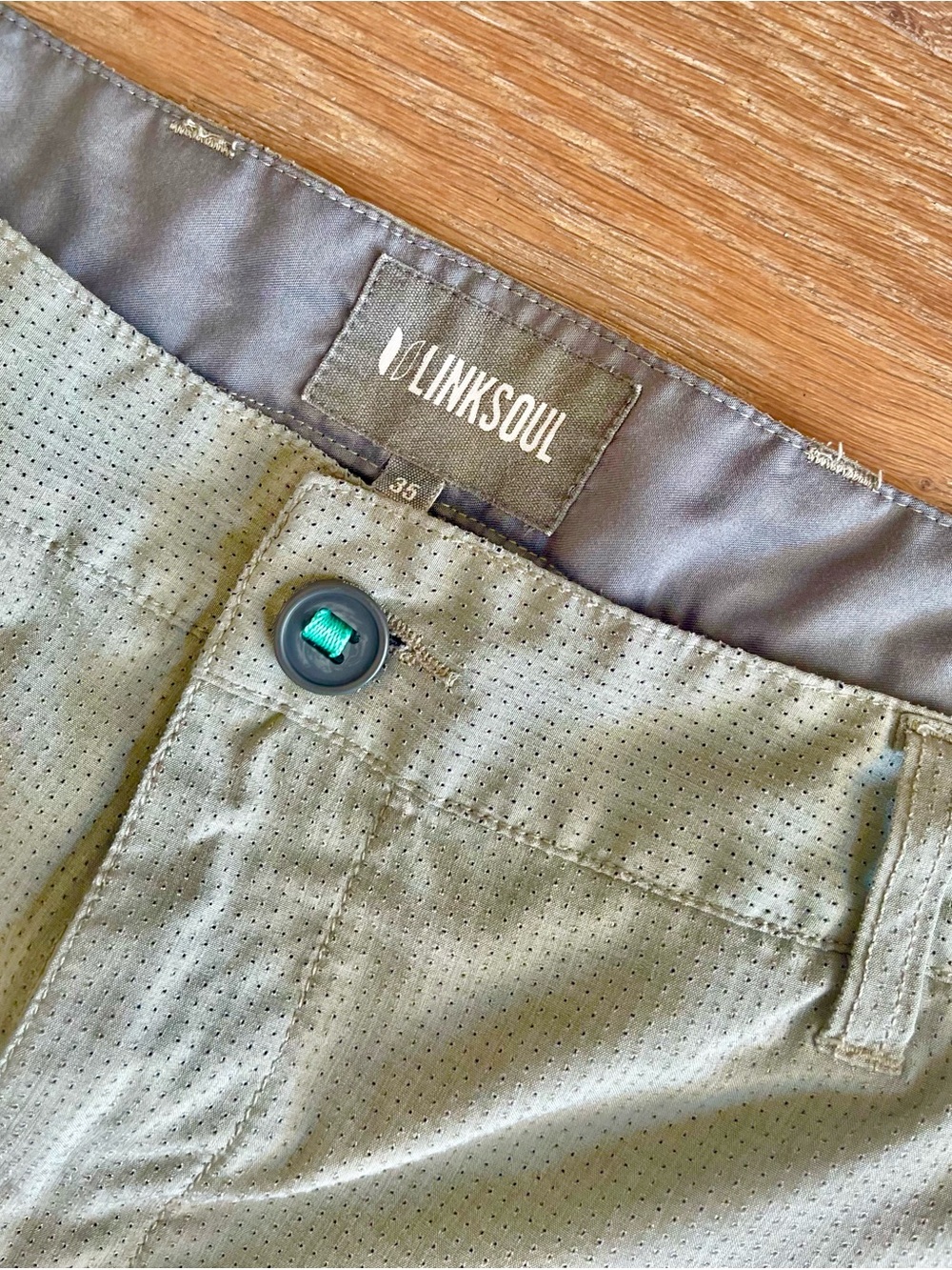Linksoul Men’s Gray Perforated Performance Golf Shorts, Waist 35”, Inseam 9”